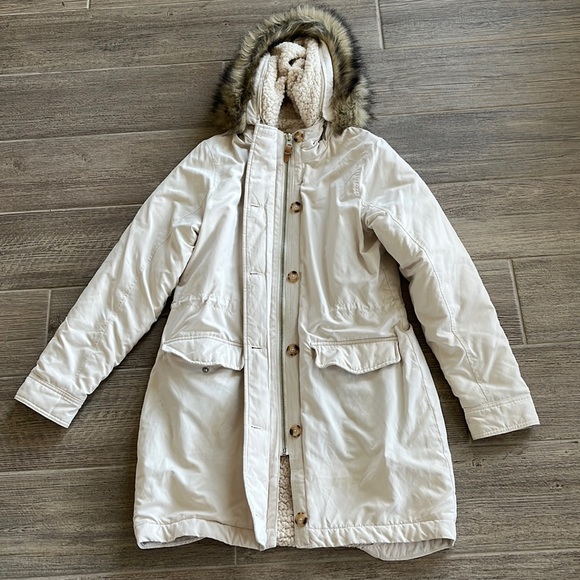 Abercrombie & Fitch Jackets & Blazers - Parka faux fur jacket